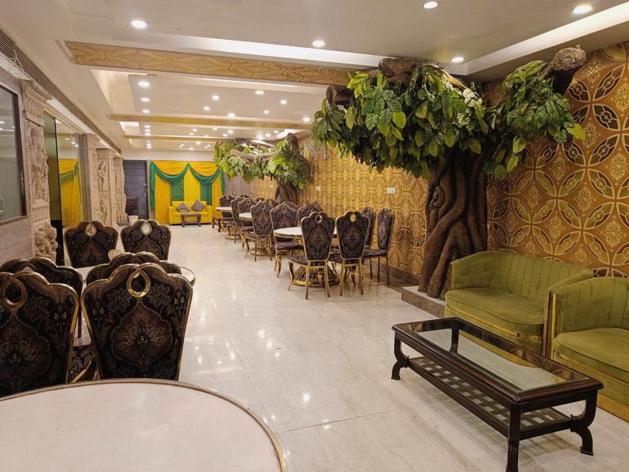 Hotel Waterfall Paschim Vihar Delhi Delhi (National Capital Territory of India) Exterior foto