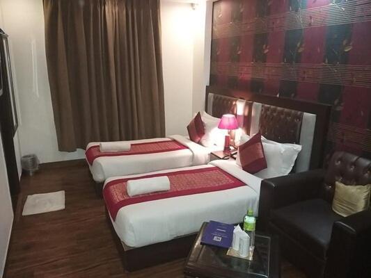 Hotel Waterfall Paschim Vihar Delhi Delhi (National Capital Territory of India) Exterior foto