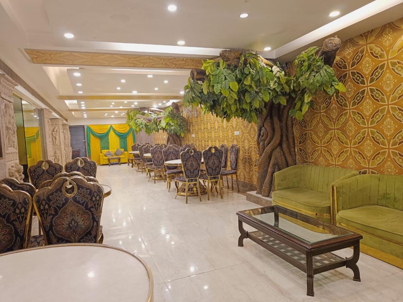 Hotel Waterfall Paschim Vihar Delhi Delhi (National Capital Territory of India) Exterior foto